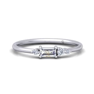 Baguette Diamond Wedding Ring / Handmade Baguette Diamond Ring / 14k Solid Gold Diamond Ring / Baguette Minimalist Diamond Ring