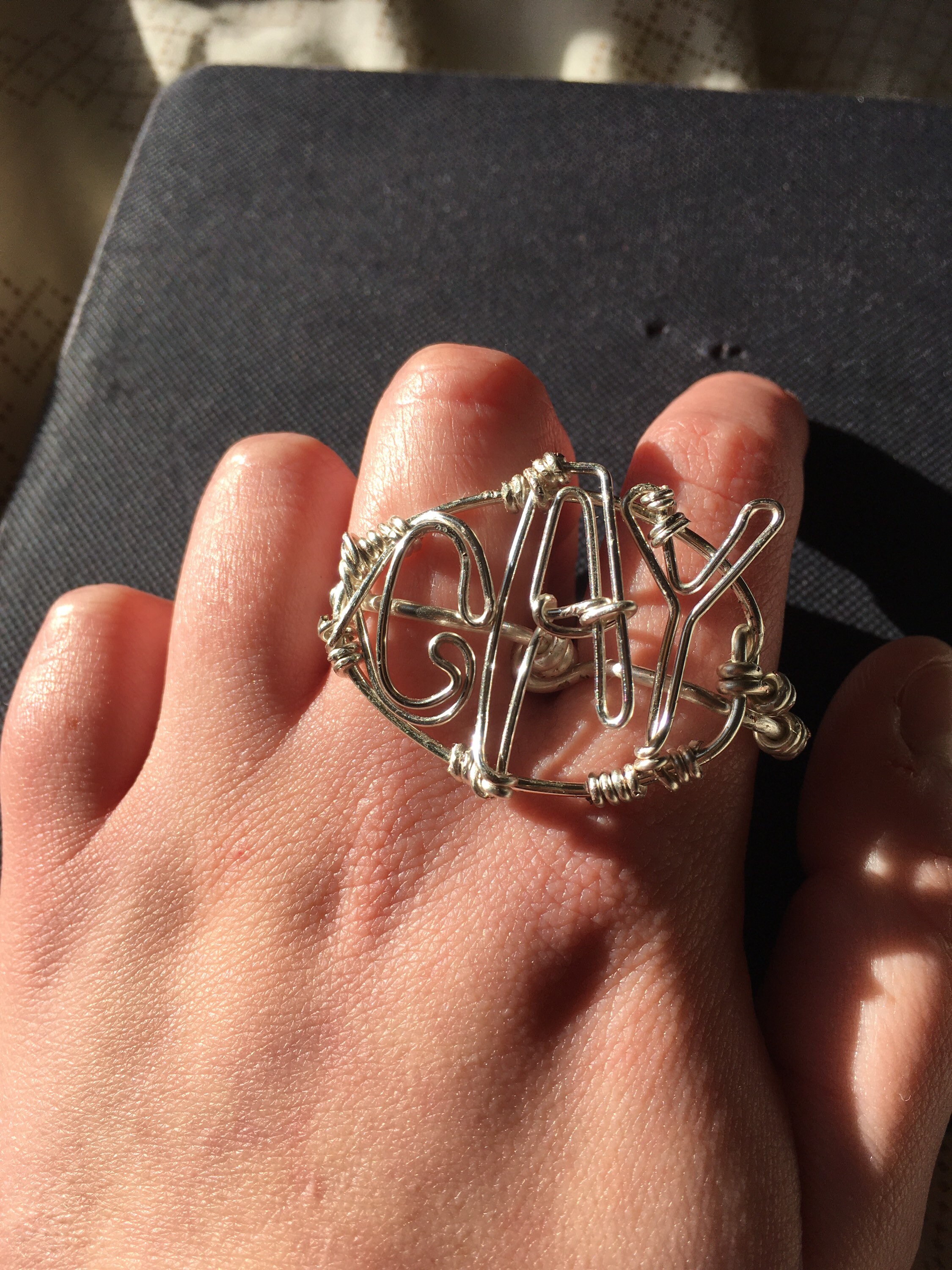 Two finger store diamond ring