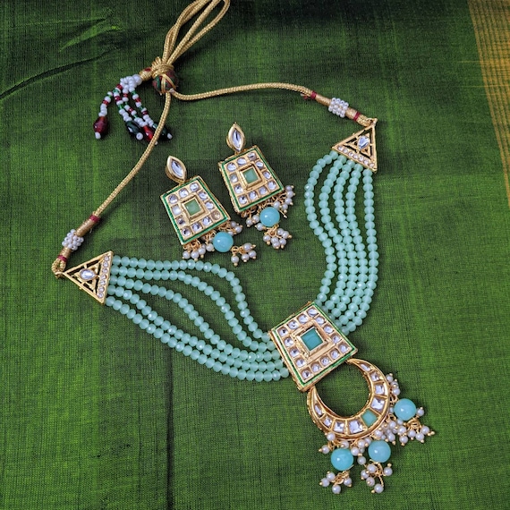 Kundan \u0026 Pista Green Onyx Beads Choker 