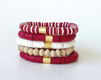 Pile de bracelets Heishi rouges et blancs, bracelets rouge foncé pour le jour du match, bracelet Razorback de l'Arkansas, bracelet de l'Oklahoma, accessoires rouges pour le jour du match