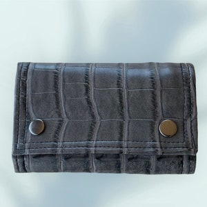 Cartera triple unisex, cartera para hombre, cartera para mujer, cartera para niños, piel sintética de cocodrilo gris con cierre a presión