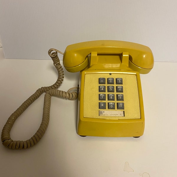 Vintage Bell System Western Electric Push Button Desk Phone Yellow 2565