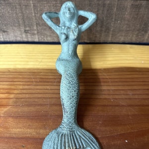 Mermaid statue Green Cast Iron heavy metal figurine sculpture Shelf Sitter-flaw