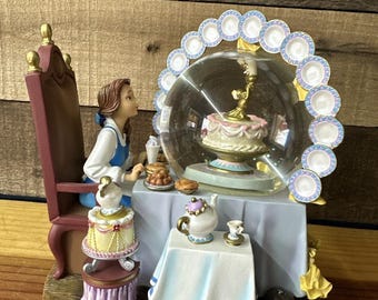 1991 年製ヴィンテージ ディズニーの美女と野獣のスノーグローブと