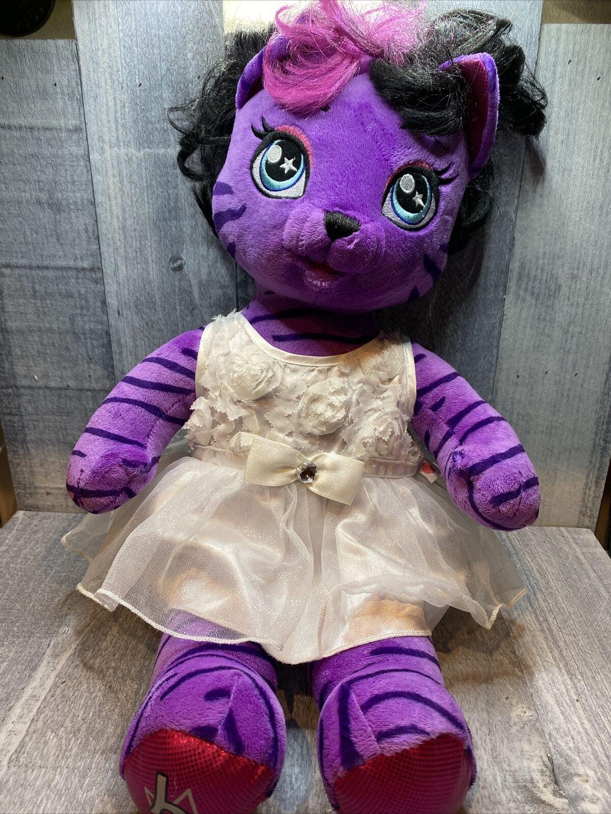 Teegan - Etsy