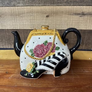 Victorian Purse And Heel Laura Teapot Sandy’s Closet Sandy Lynam Clough In Box