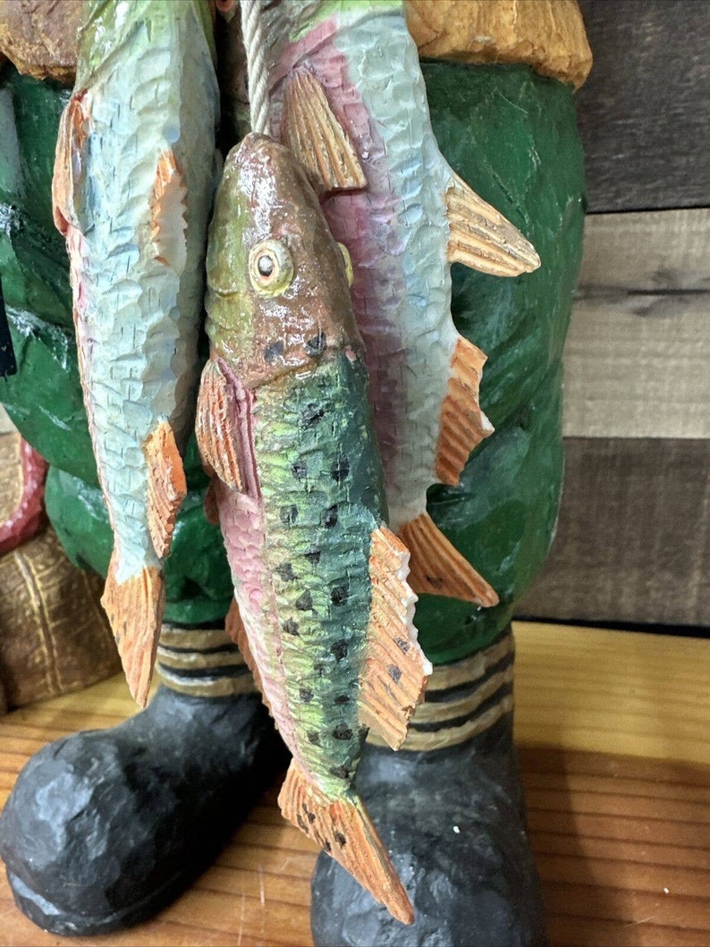 Grandeur Noel Collector’s Edition Fisherman Santa Set Fish Net Basket 21.5” Tall image 2