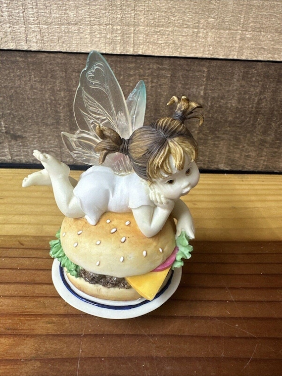 My Little Kitchen Fairies Cheeseburger Fairie Fairy 112911 My Little Kitchen Fairies Cheeseburger Fairie Fairy 112911