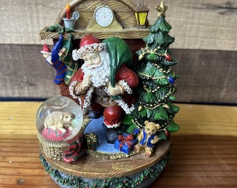 トーマス・キンケード「クリスマス・イブの夜」イルミネーション