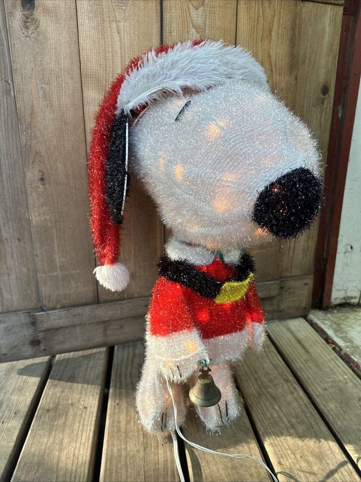 Vintage Snoopy Santa Tinsel Lighted Motion Christmas Decor 30