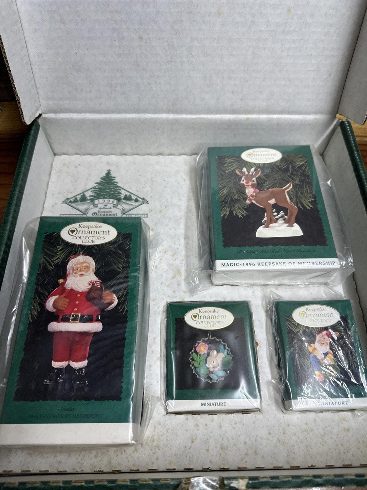 Hallmark Keepsake Ornaments Membership Kit Collectors Santa