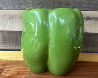 Vintage Art Pottery Grüne Paprika Keksdose aus Keramik, einzigartig, ohne Deckel