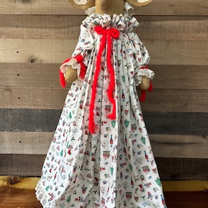 Vintage burlap Christmas mouse 30”