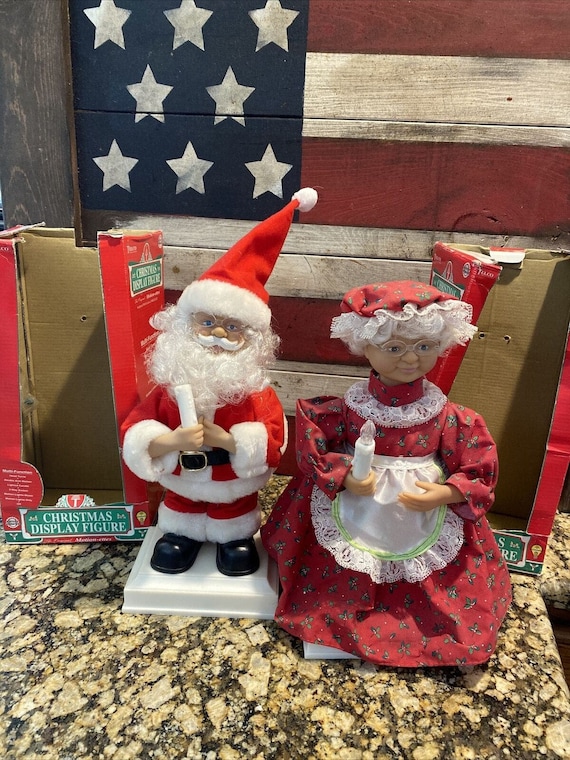 Mr. Mrs Santa Claus Lighted TELCO Motion-ettes Figures 1996