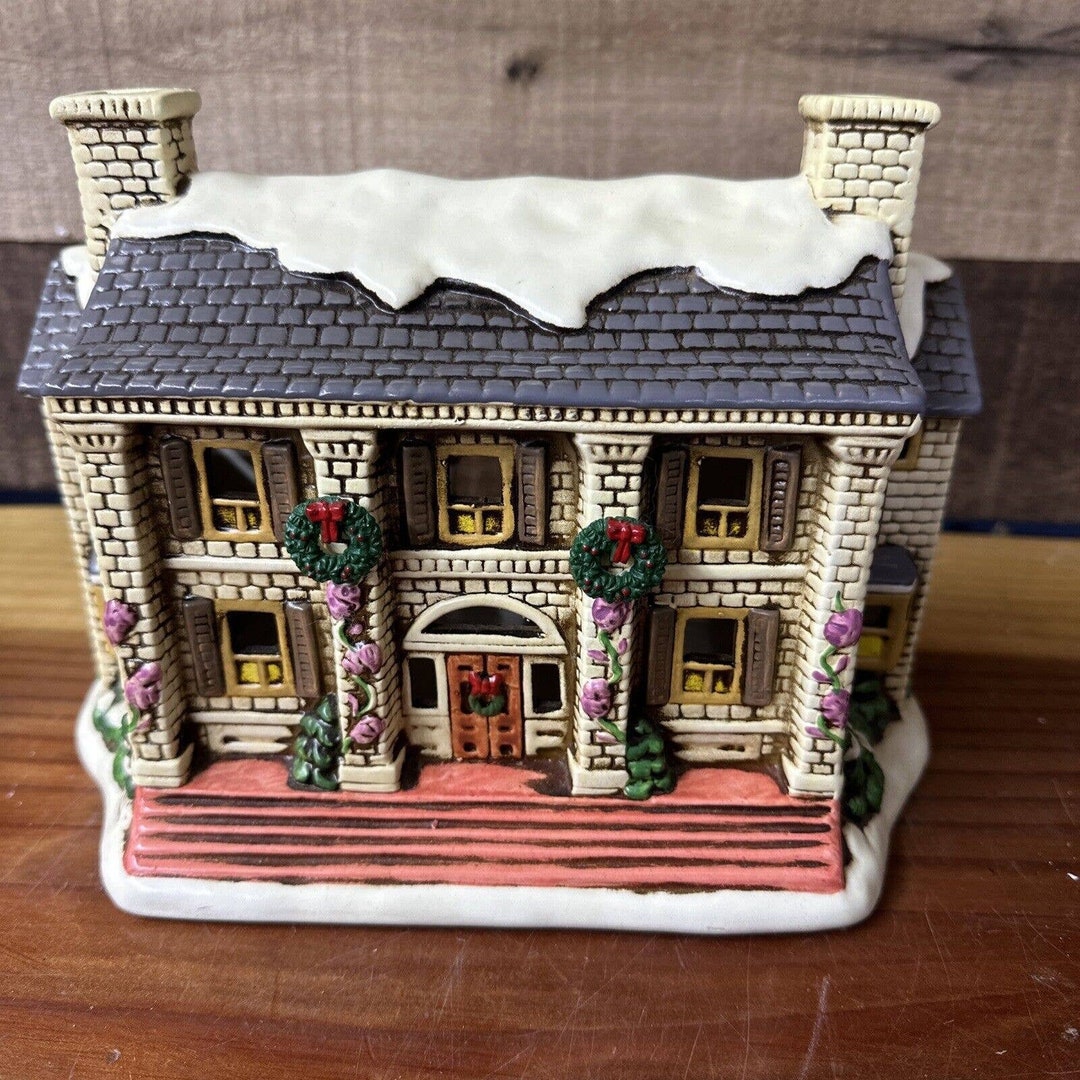 Colonial Village Christmas Houses 