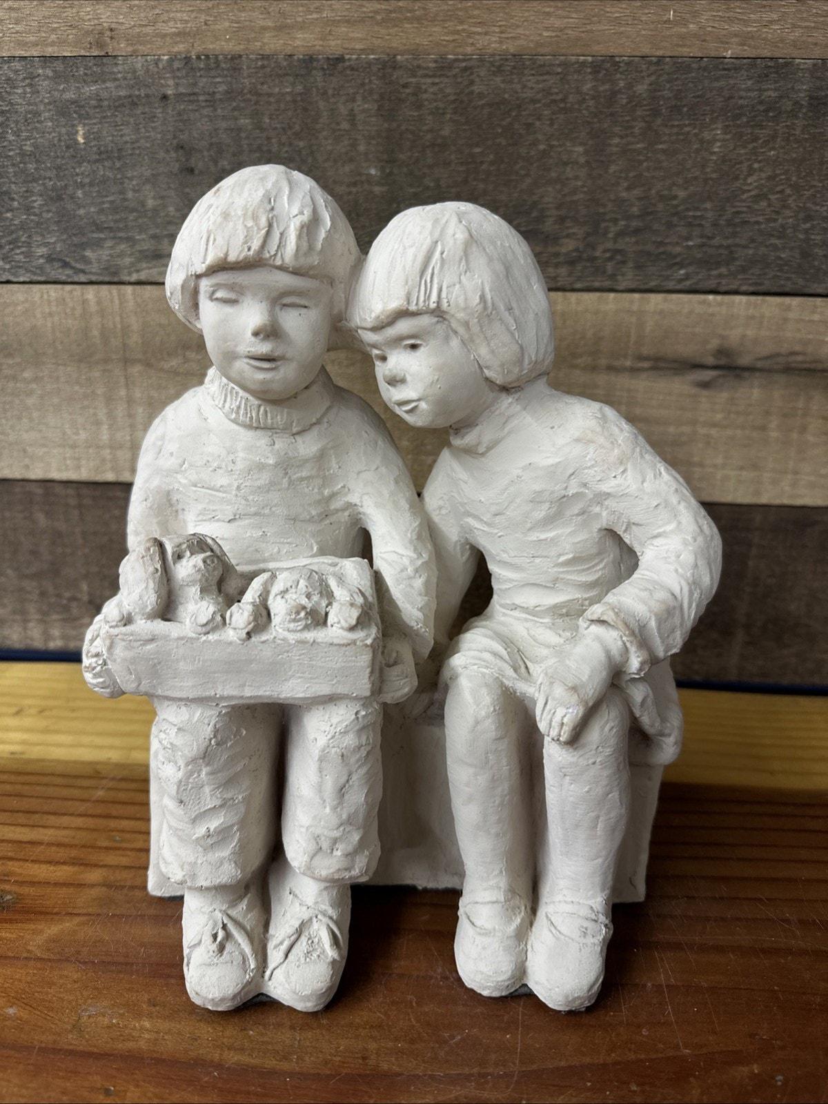 VTG '83 Dee Crowley Girl Boy Dogs Sculpture Austin Production Inc