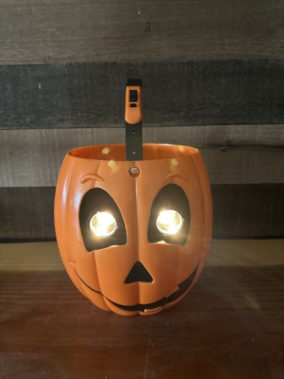 Monicore '98 Jack-o-lantern Pumpkin Trick Treat Bucket W/light up