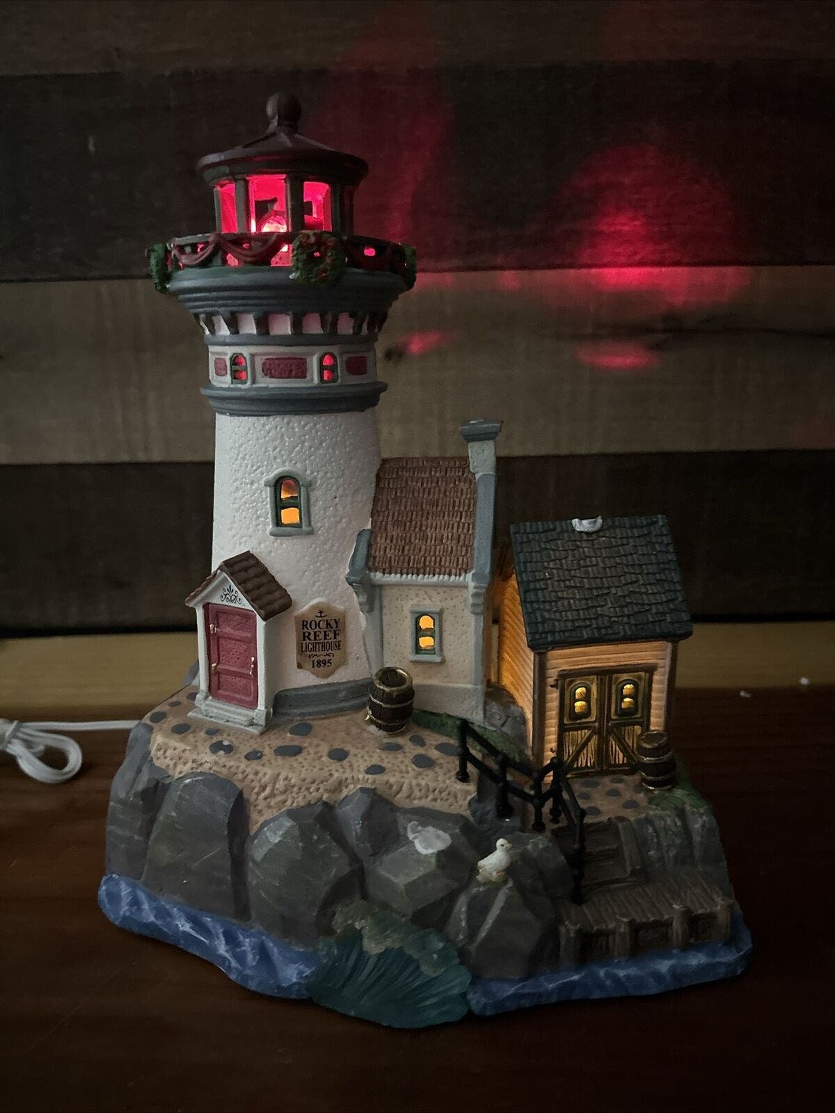 Carole Towne 「2006年製クリスマス置物」美品 LEMAX 2006 Carole Towne Collection Rocky Reef Lighthouse -works