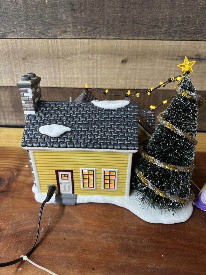 Dept 56 - Snow Village Christmas Lane Noel house #55341 w/ box -sign Broke image 7