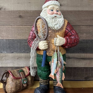 Grandeur Noel Collector’s Edition Fisherman Santa Set Fish Net Basket 21.5” Tall image 1
