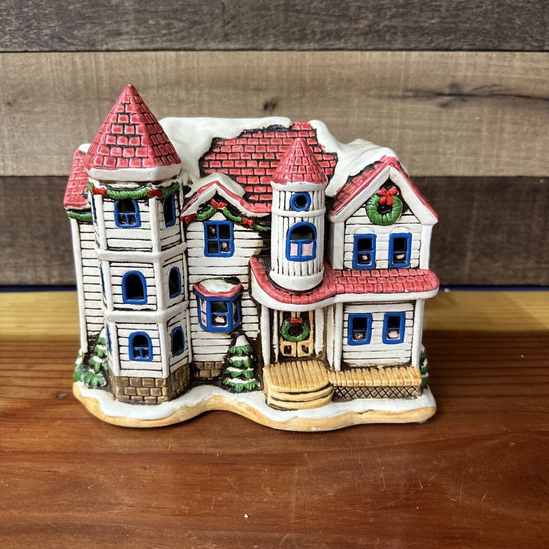 Vintage Lefton Colonial Village 1989 the Victoria No 07335 Lighted Etsy