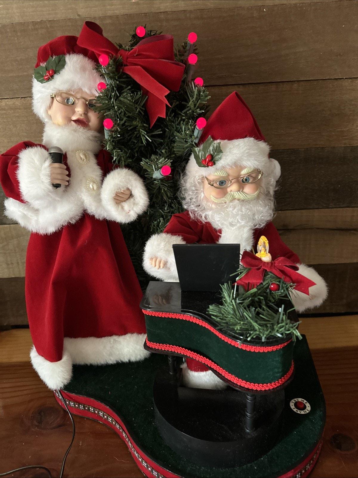 Animated Santa Plays Piano & Music Plays Lights Motion RARE in Box