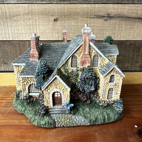 Spring Gate Manor Thomas Kinkade Lamplight Collection