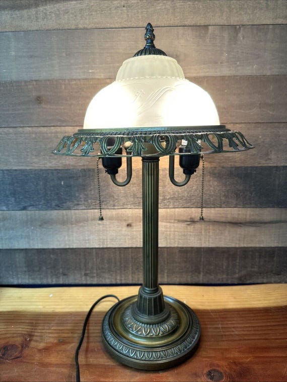 Jugendstil-Deco-Vintage Antik Style Glas Doppel-Lampen-Licht 23 ”Hoch