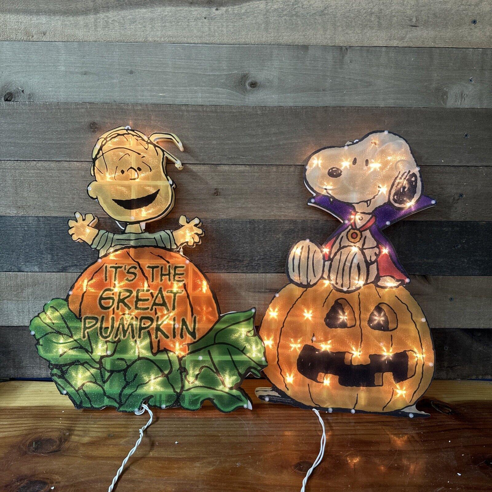 Peanuts Linus and Snoopy Halloween Blinking Lighted Window Decor