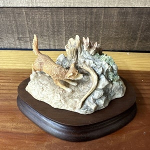 Lowell Davis &quot;Two In The Bush&quot; Figurine Dog Rabbits Schmid