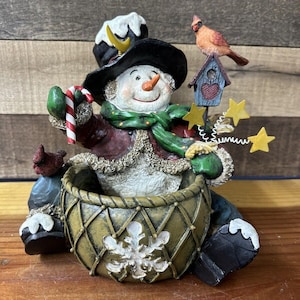Snowman And Cardinals Bowl Candy Dish 9” Decoration Christmas Winter Figurine