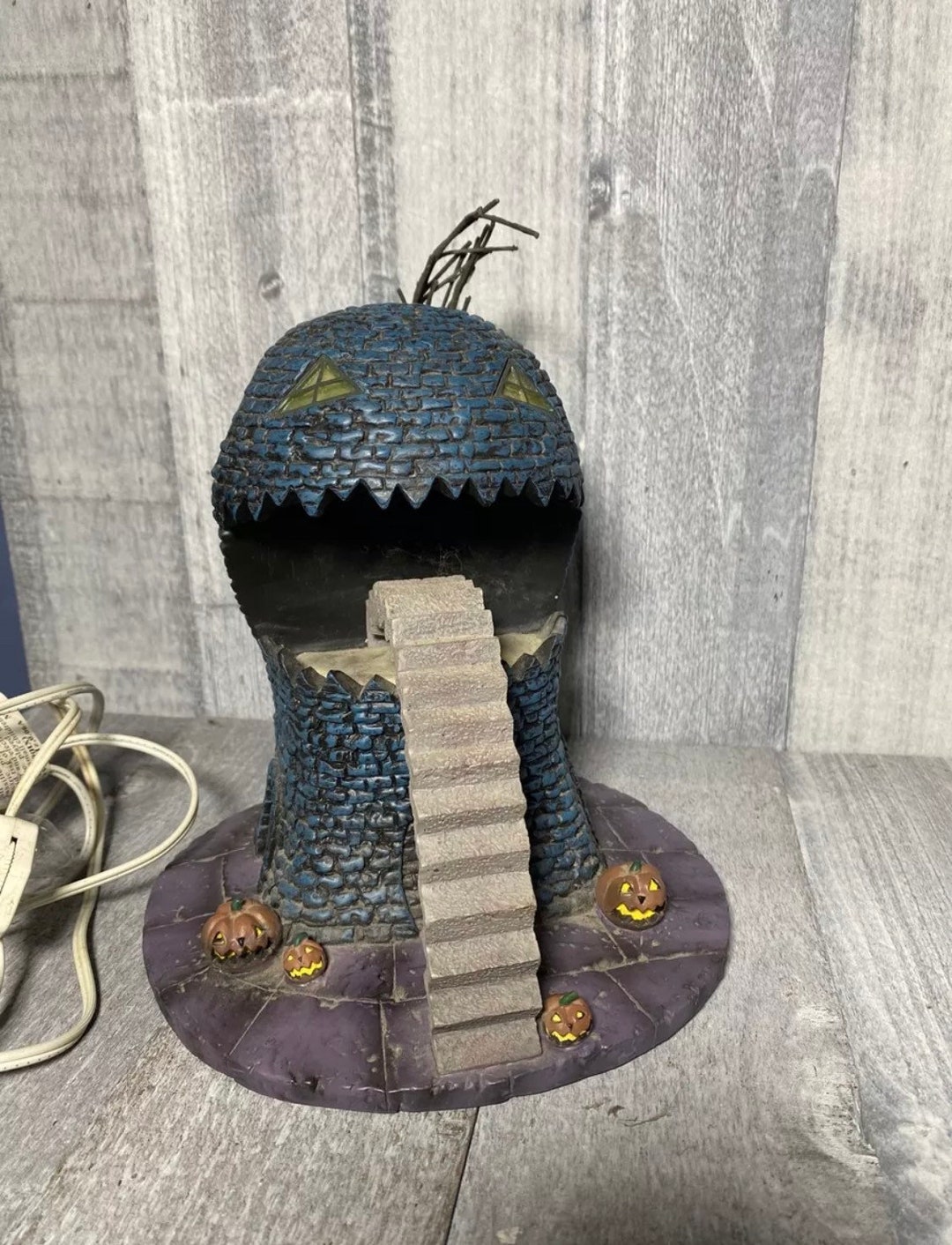 Nightmare Before Christmas Lizard House Etsy