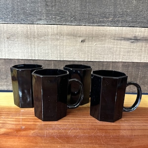 Arcoroc black octime octagon coffee mugs