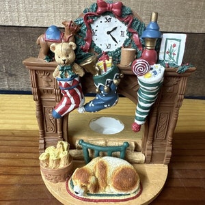 House of Lloyd Christmas Around the World By The Fire Resin Votive Candle Holder