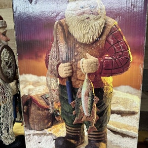 Grandeur Noel Collector’s Edition Fisherman Santa Set Fish Net Basket 21.5” Tall image 8