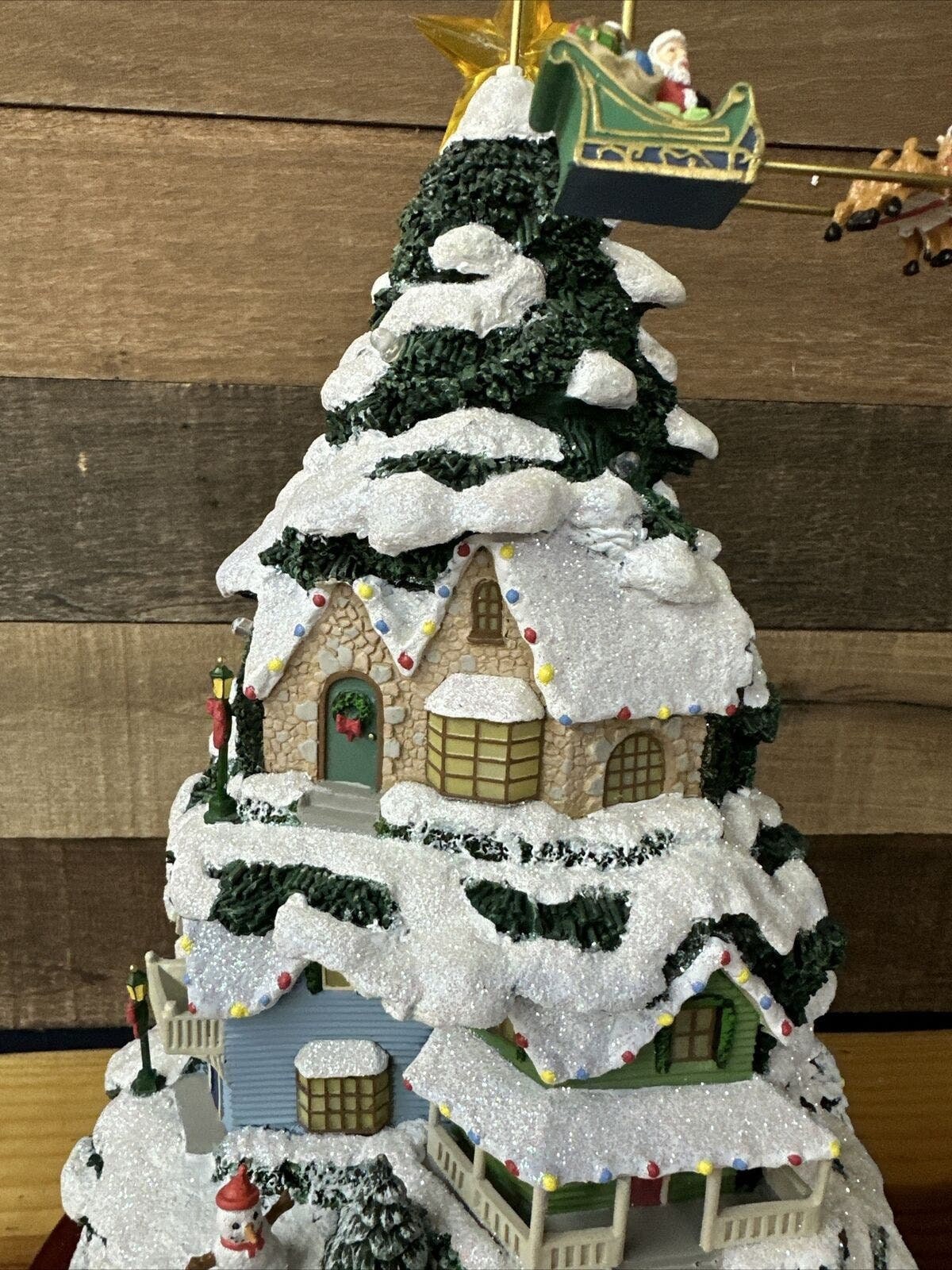 トーマス・キンケード「クリスマス・イブの夜」イルミネーション