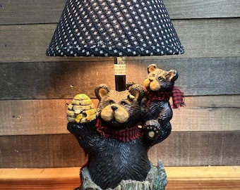 Vintage Big Sky Bears Jeff Fleming Bear Table Lamp With Shade