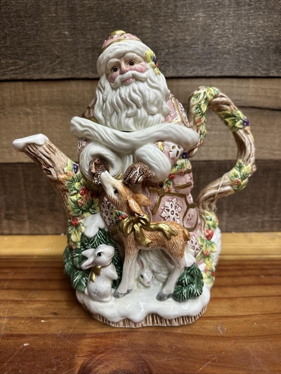 Vintage Fitz and Floyd Snowy Woods Santa Teapot - Etsy Israel