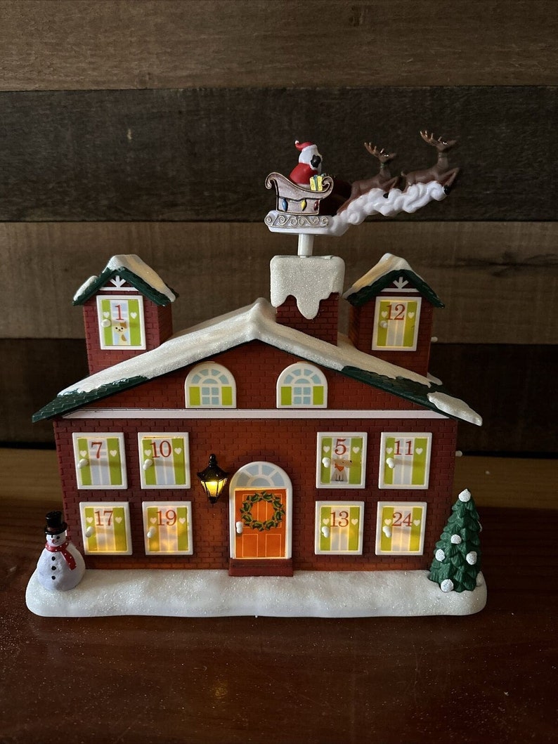 Avon Countdown to CHRISTMAS Advent Calendar House Animated Lighted Musical image 1