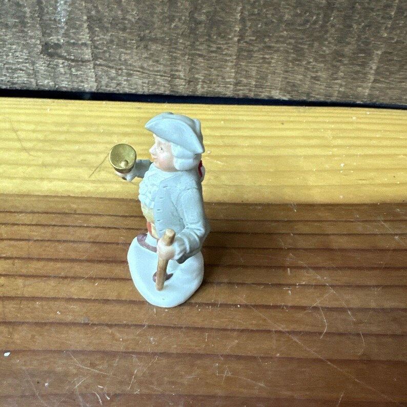 Vintage Lefton Colonial Village Figurine #00670 Old Ben the Bell Ringer ...