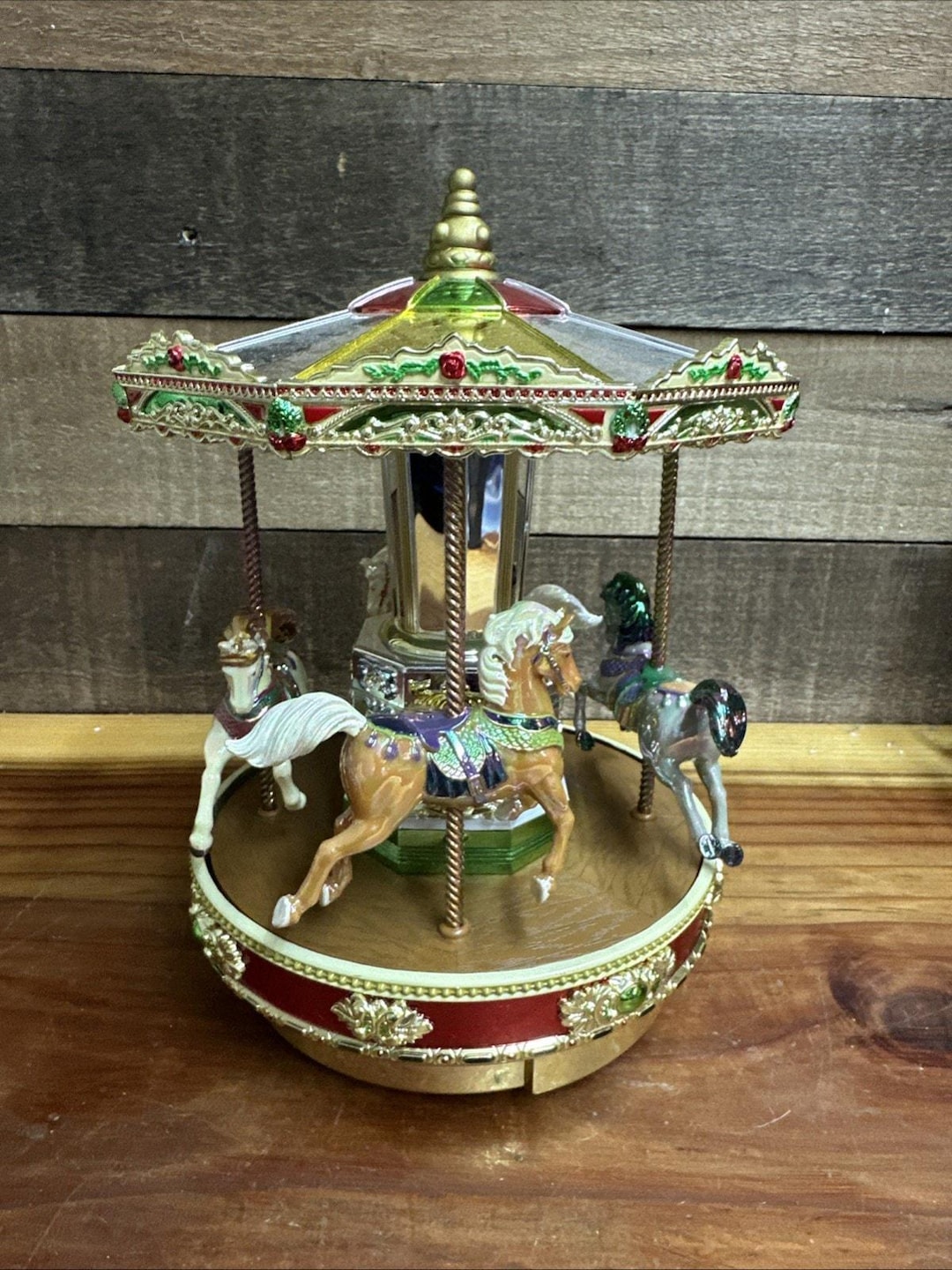 Mr Christmas Metallic Holiday Go Round -in Box- No Movement-for