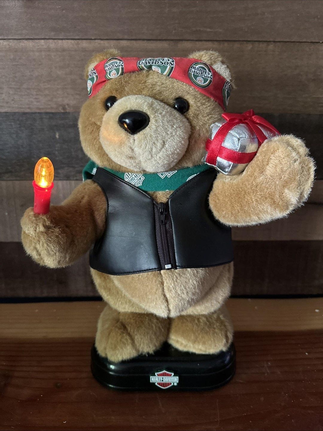Harley Davidson Animated Bear 1998 Christmas Collection Musical