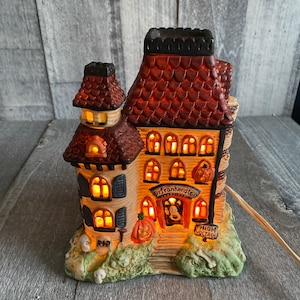 Creepy hollow dr Frankenstein mansion Halloween house