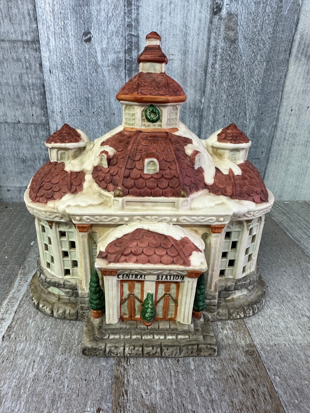 Mercuries Christmas Village 