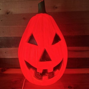 Vintage Large Jack O Lantern Pumpkin Blow Mold Light Up Yard Halloween 23&quot;