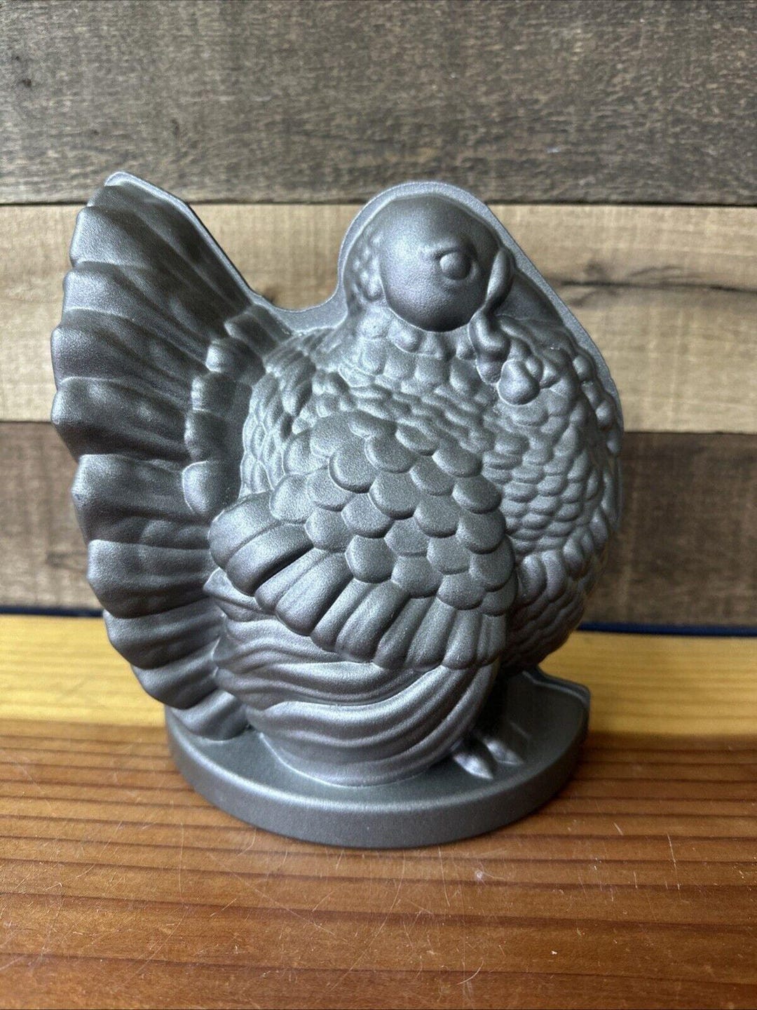 RARE Nordicware Thanksgiving Turkey Cake Dessert Stuffing Pan Cast