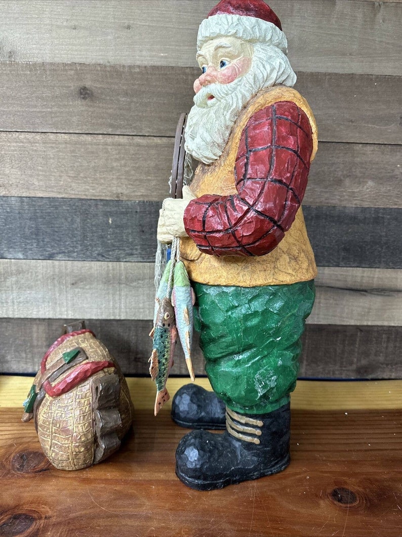 Grandeur Noel Collector’s Edition Fisherman Santa Set Fish Net Basket 21.5” Tall image 5