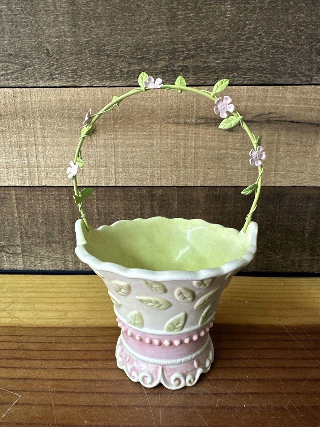 ヴィンテージ デプト 56 セラミックバスケット 花柄 メタルハンドル