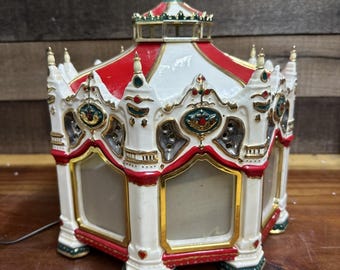 Mr. Christmas Gold Label Crescent Park Carousel Lighted Musical