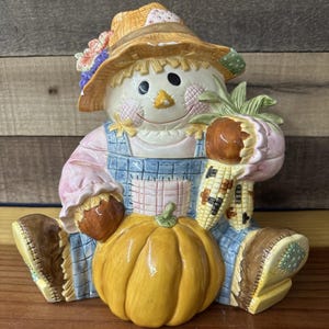 Scarecrow Cookie Jar Hard To Find - Paint Wear